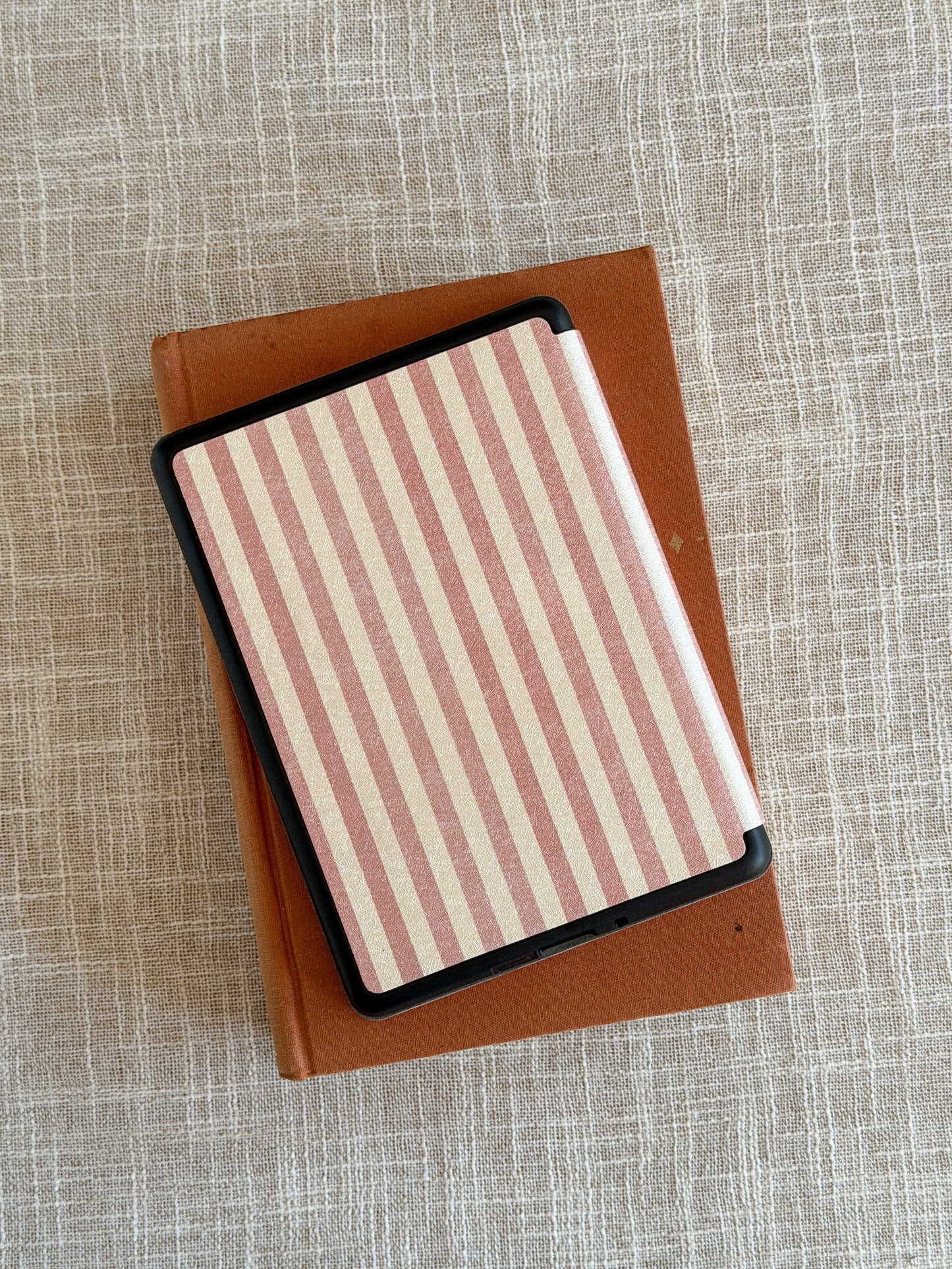 No. 05 — Blush Cloth